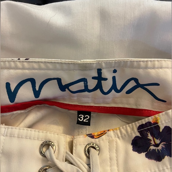 Matrix Mens Board Shorts 32 pre worn - Picture 3 of 3